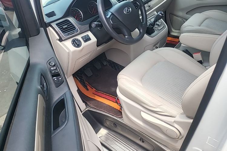Used SAIC MAXUS G10 2019 PLUS 1.9T Manual Elite Edition Diesel China V Standard Driver Seat