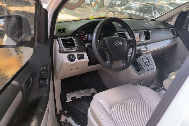 Used SAIC MAXUS G10 2019 PLUS 2.0T Automatic Elite Edition China VI Standard Driver Seat