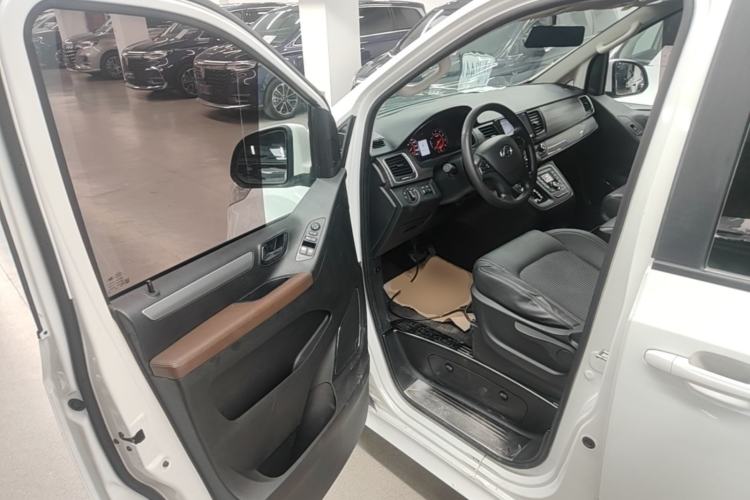 Used SAIC MAXUS G10 2019 PLUS 2.0T Automatic Elite Edition China VI Standard Driver Seat