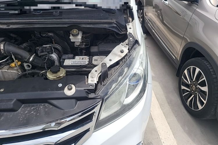 Used SAIC MAXUS G10 2019 PLUS 1.9T Manual Elite Edition Diesel China V Standard Engine Bay Left
