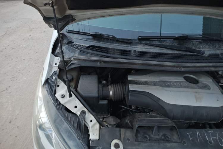 Used SAIC MAXUS G10 2019 PLUS 2.0T Automatic Elite Edition China V Standard Engine Bay Right