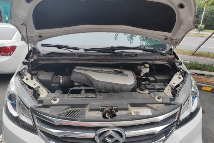 Used SAIC MAXUS G10 2019 PLUS 2.0T Automatic Elite Edition China VI Standard Engine Bay