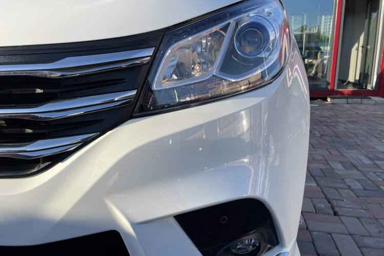 Used SAIC MAXUS G10 2019 Facelift PLUS 2.0T Automatic Elite Edition China VI Exterior 3