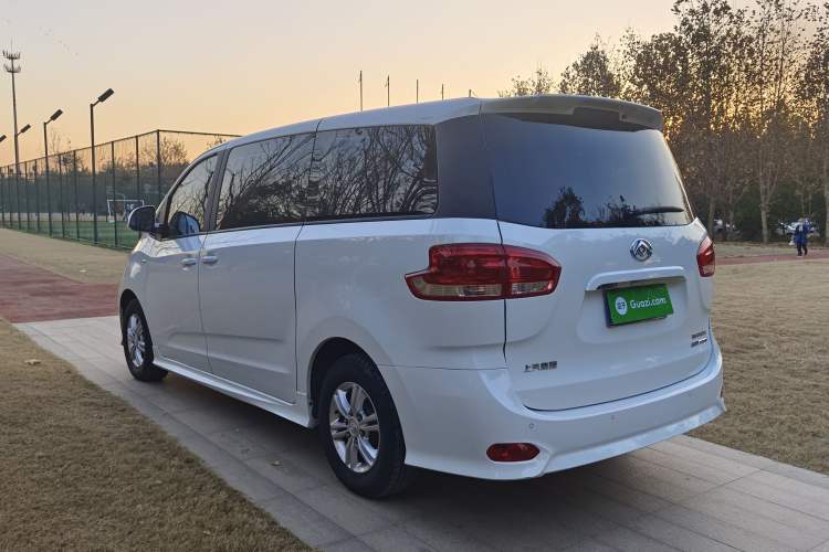 Used SAIC MAXUS G10 2019 Facelift PLUS 2.0T Automatic Elite Edition China VI Exterior 5