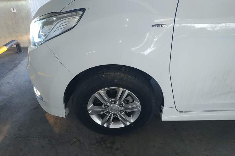 Used SAIC MAXUS G10 2019 Facelift PLUS 2.0T Automatic Elite Edition China VI Exterior 7