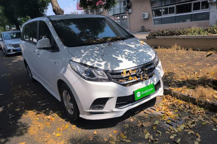 Used SAIC MAXUS G10 2019 PLUS 2.0T Automatic Elite Edition China VI Standard Front Right 45 Deg