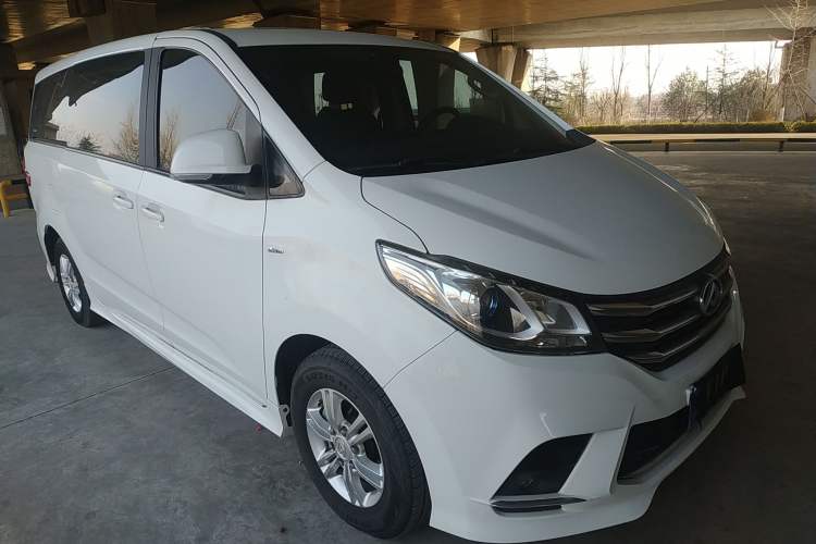 Used SAIC MAXUS G10 2019 Facelift PLUS 2.0T Automatic Elite Edition China VI Front Right 45 Deg