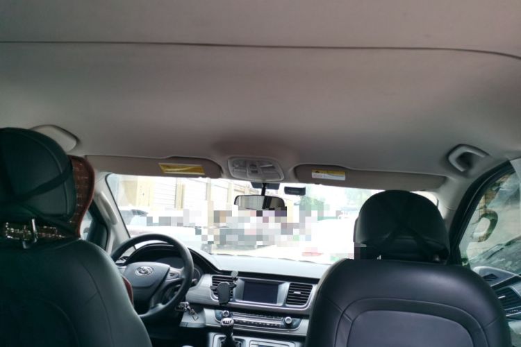 Used SAIC MAXUS G10 2019 PLUS 1.9T Manual Elite Edition Diesel China V Standard Headliner