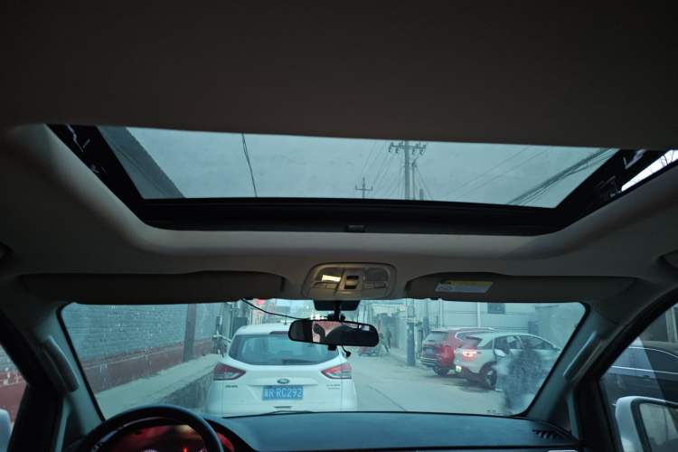 Used SAIC MAXUS G10 2019 PLUS 2.0T Automatic Elite Edition China V Standard Headliner