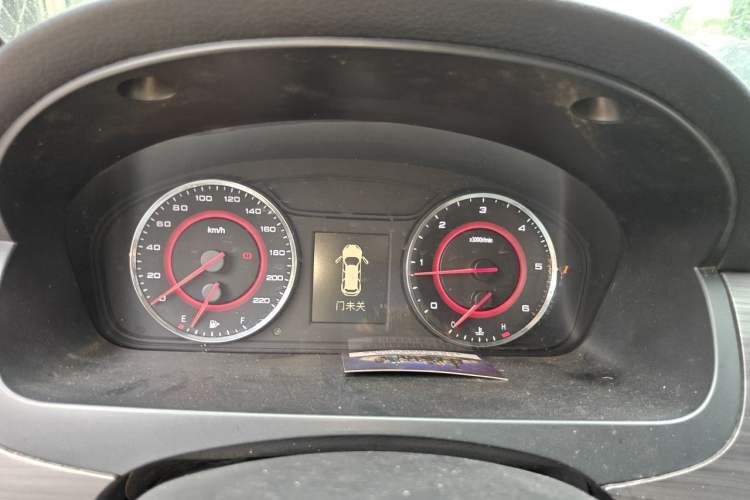 Used SAIC MAXUS G10 2019 Facelift PLUS 1.9T Manual Elite Edition Diesel China V Standard Instrument Cluster