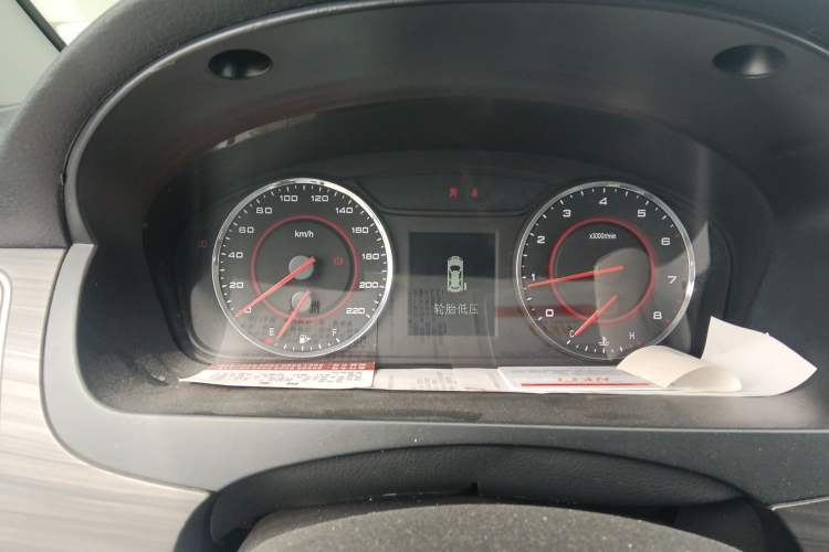 Used SAIC MAXUS G10 2019 PLUS 2.0T Automatic Elite Edition China VI Standard Instrument Cluster