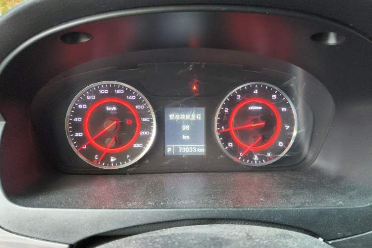 Used SAIC MAXUS G10 2019 Facelift PLUS 2.0T Automatic Elite Edition China VI Instrument Cluster