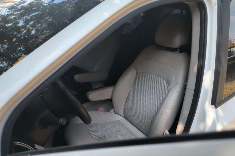 Used SAIC MAXUS G10 2019 PLUS 2.0T Automatic Elite Edition China VI Standard Left Front Seat