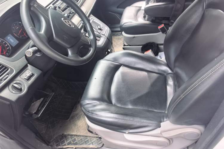 Used SAIC MAXUS G10 2019 PLUS 2.0T Automatic Smart Edition China V Standard Left Front Seat