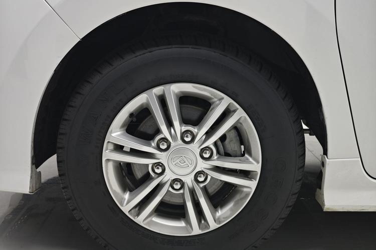 Used SAIC MAXUS G10 2019 PLUS 2.0T Automatic Elite Edition China V Standard Left Front Wheel Hub