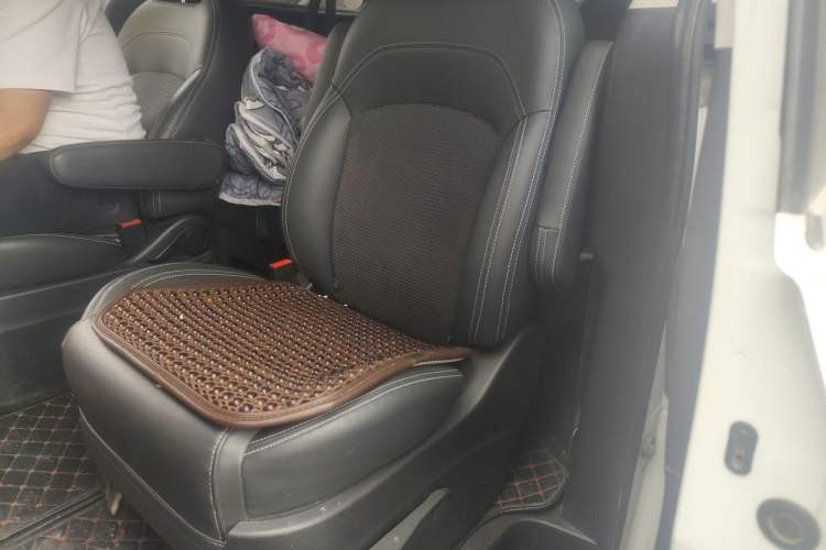 Used SAIC MAXUS G10 2019 PLUS 2.0T Automatic Elite Edition China V Standard Left Rear Seat