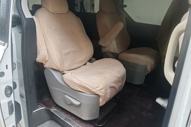 Used SAIC MAXUS G10 2019 PLUS 2.0T Manual Smart Edition China V Standard Left Rear Seat