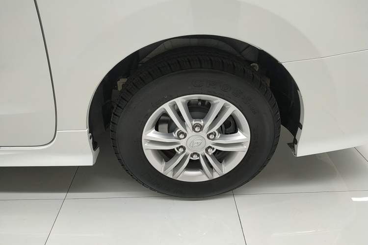 Used SAIC MAXUS G10 2019 PLUS 2.0T Automatic Elite Edition China V Standard Left Rear Wheel Hub