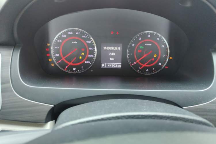 Used SAIC MAXUS G10 2019 PLUS 2.0T Automatic Elite Edition China VI Standard Odometer Close Up