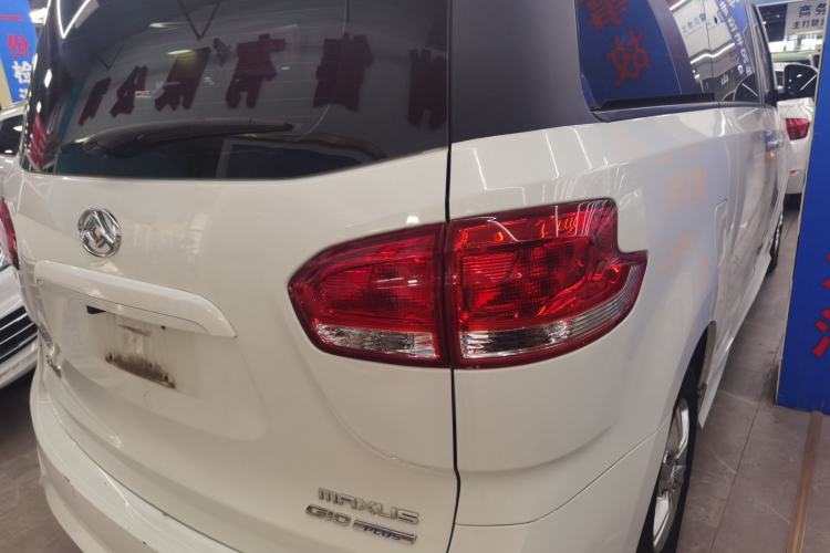 Used SAIC MAXUS G10 2019 Facelift PLUS 2.0T Automatic Smart Edition China VI Standard Right Rear Taillight