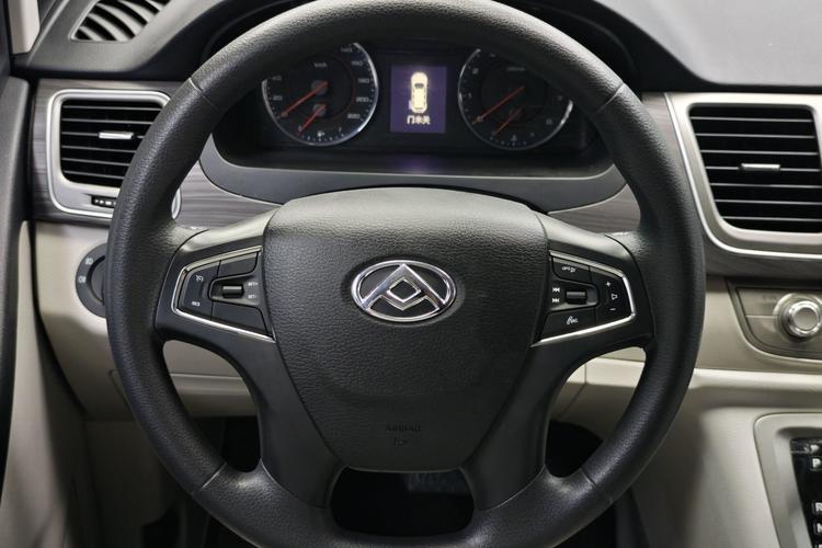 Used SAIC MAXUS G10 2019 PLUS 2.0T Automatic Elite Edition China V Standard Steering Wheel