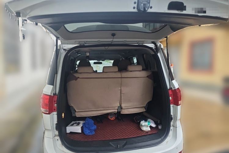 Used SAIC MAXUS G10 2019 PLUS 2.0T Manual Smart Edition China V Standard Trunk