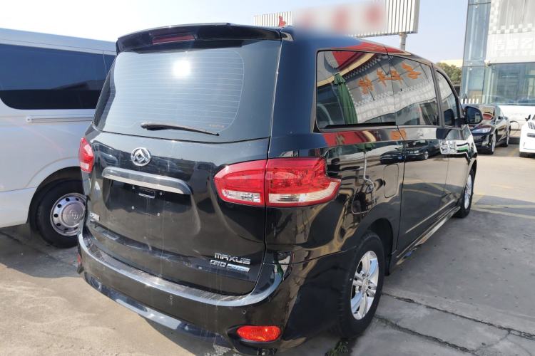 Used SAIC MAXUS G10 2021 2.0T Manual Elite Edition Diesel 7-Seater Exterior 5