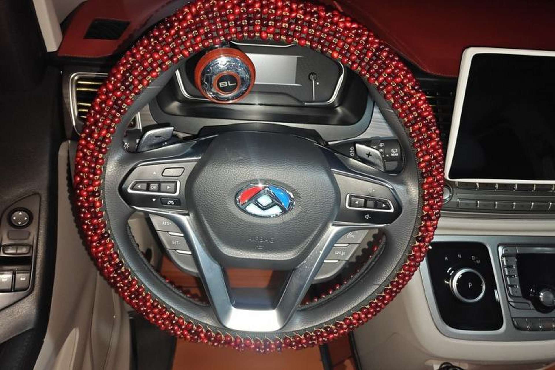 Used SAIC MAXUS G10 2021 2.0T Automatic Elite Edition Diesel 9-Seater Steering Wheel