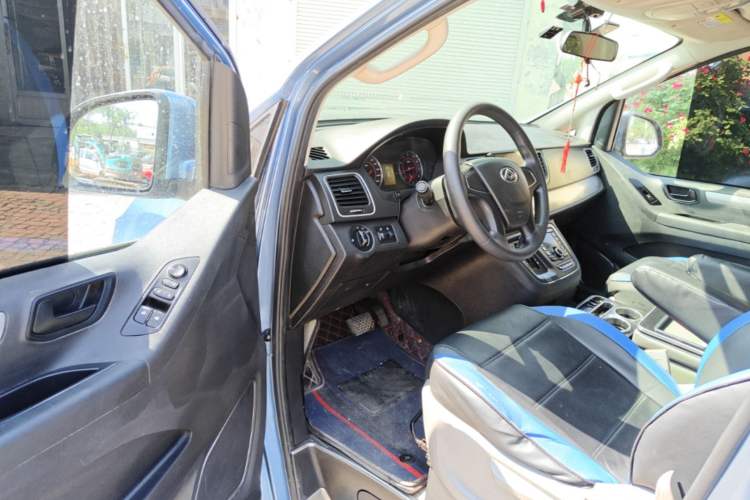 Used SAIC MAXUS G10 2021 2.0T Automatic Smart Edition Gasoline 7-Seater Driver Seat