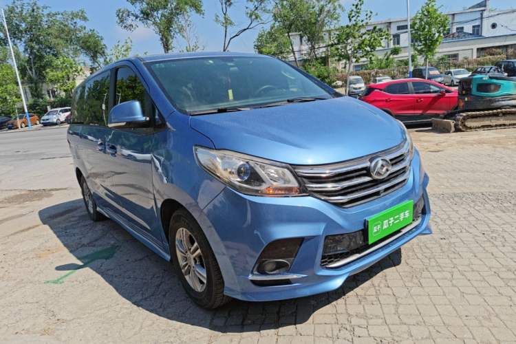 Used SAIC MAXUS G10 2021 2.0T Automatic Smart Edition Gasoline 7-Seater Front Right 45 Deg