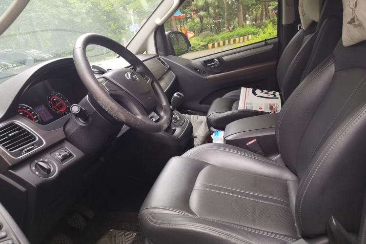 Used SAIC MAXUS G10 2021 2.0T Manual Elite Edition Gasoline 7-Seater Left Front Seat