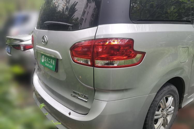 Used SAIC MAXUS G10 2021 2.0T Manual Elite Edition Gasoline 7-Seater Rear