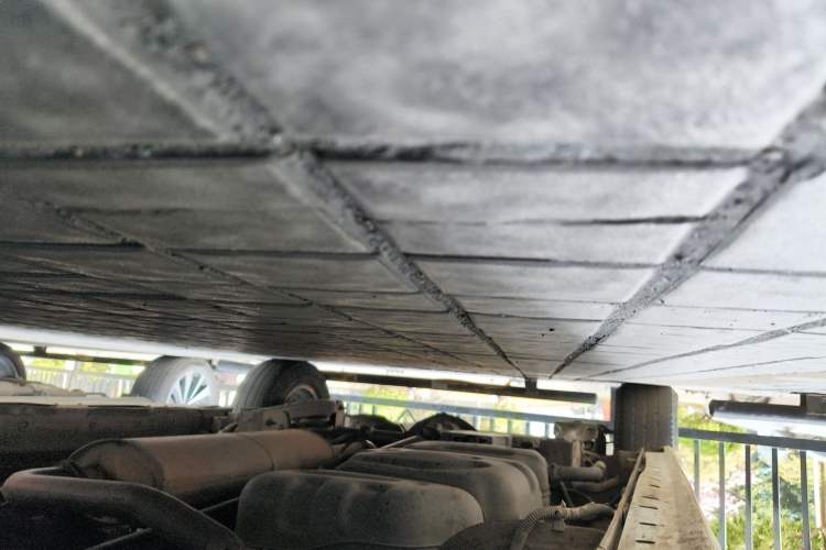 Used SAIC MAXUS G10 2021 2.0T Manual Smart Edition Diesel 7-Seater Chassis Front Right
