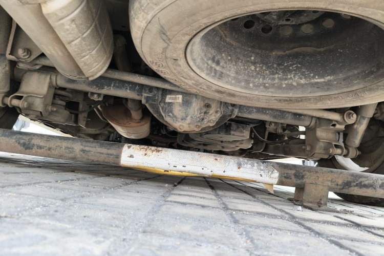 Used SAIC MAXUS G10 2021 2.0T Manual Smart Edition Diesel 7-Seater Chassis Rear