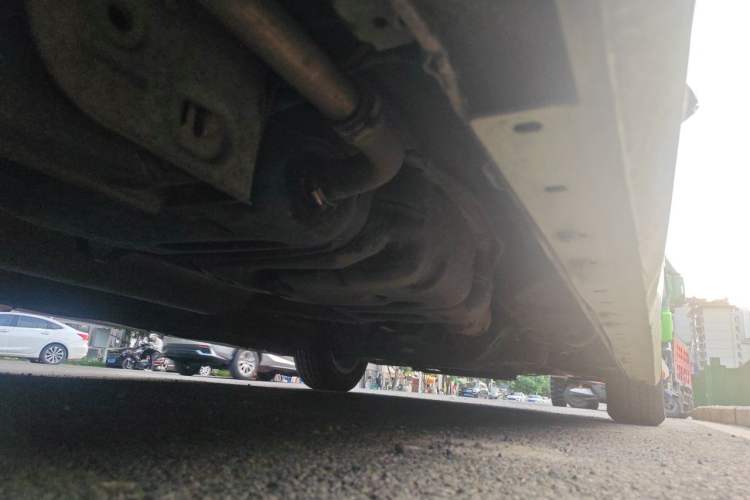 Used SAIC MAXUS G10 2021 2.0T Automatic Elite Edition Diesel 7-Seater Chassis Rear Right