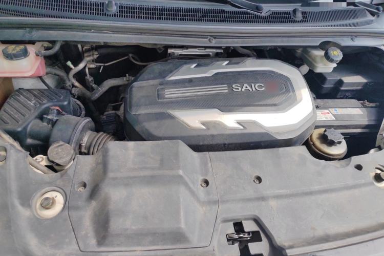 Used SAIC MAXUS G10 2021 2.0T Manual Elite Edition Diesel 8-Seater Engine Bay