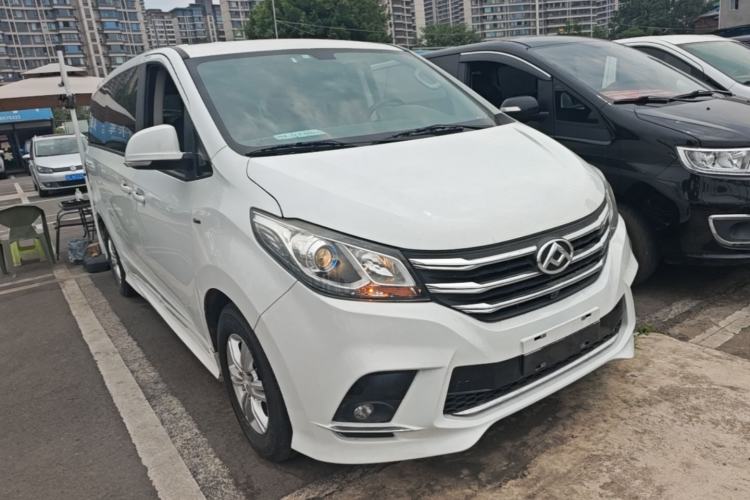 Used SAIC MAXUS G10 2021 2.0T Automatic Elite Edition Gasoline 7-Seater Front Right 45 Deg