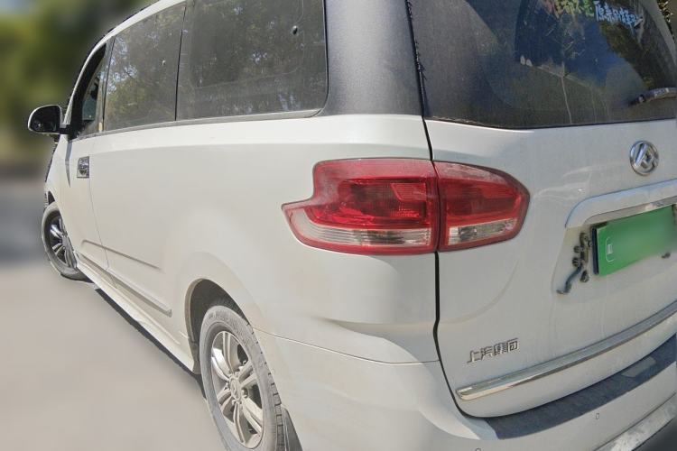 Used SAIC MAXUS G10 2021 2.0T Automatic Elite Edition Diesel 9-Seater Rear Left 45 Deg