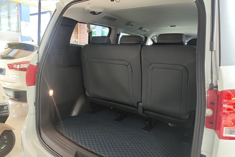 Used SAIC MAXUS G10 2021 2.0T Automatic Elite Edition Gasoline 7-Seater Trunk