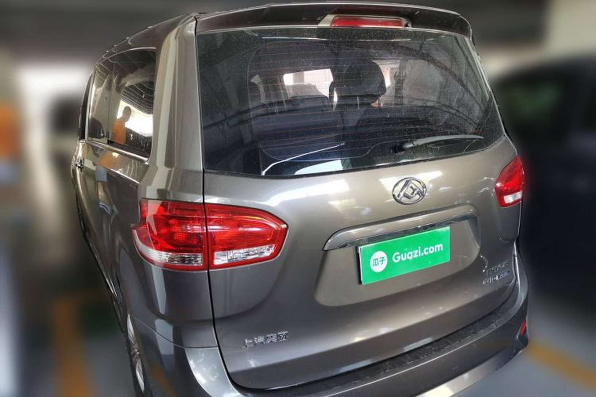 Used SAIC MAXUS G10 2021 2.0T Automatic Elite Edition Diesel 7-Seater Exterior 3