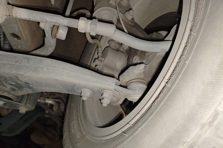 Used SAIC MAXUS G10 2022 2.0T Automatic Smart Enjoyment Version Gasoline 7 Seats Chassis Front Left