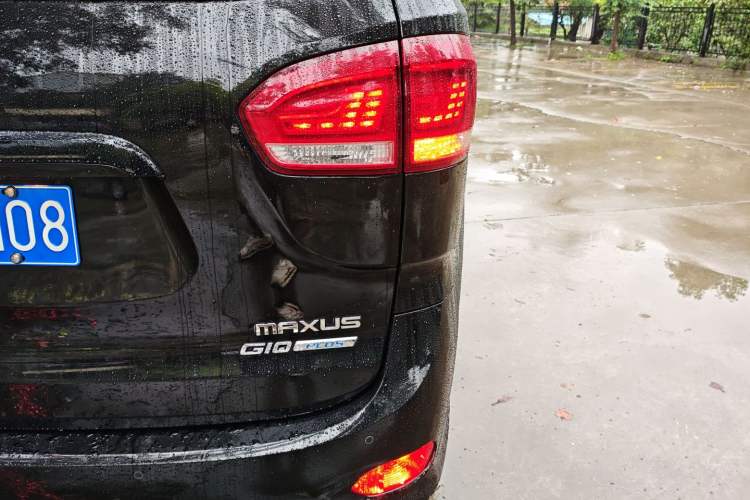 Used SAIC MAXUS G10 2022 2.0T Automatic Smart Enjoyment Version Gasoline 7 Seats Right Rear Taillight