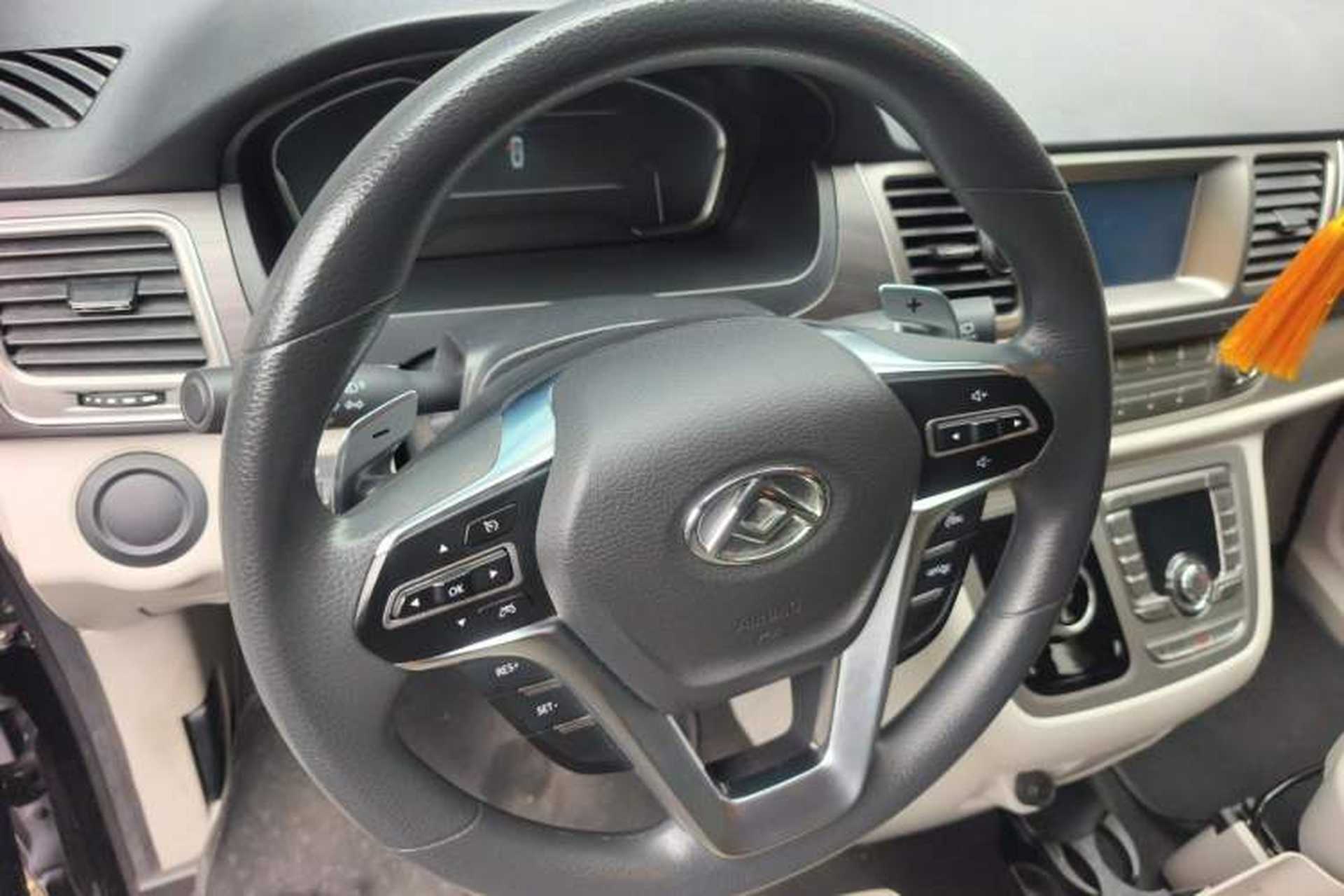 Used SAIC MAXUS G10 2022 2.0T Automatic Elite Edition Gasoline 7-Seater Steering Wheel