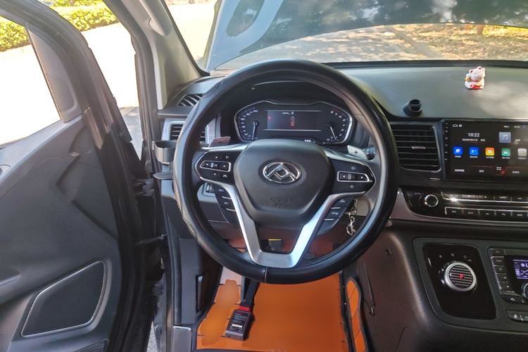 Used SAIC MAXUS G10 2022 2.0T Automatic Elite Edition Gasoline 7-Seater Steering Wheel
