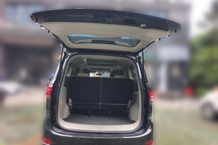 Used SAIC MAXUS G10 2022 2.0T Automatic Elite Edition Gasoline 7-Seater Trunk