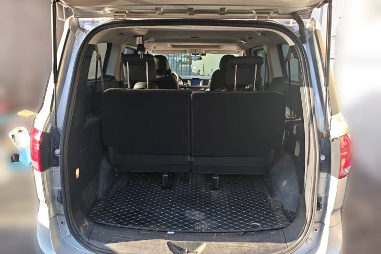 Used SAIC MAXUS G10 2022 2.0T Automatic Elite Edition Gasoline 7-Seater Trunk