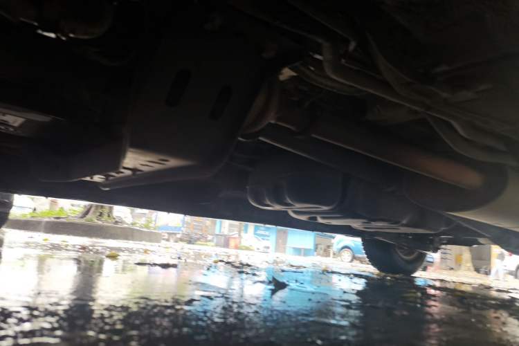 Used SAIC MAXUS G10 2022 2.0T Automatic Smart Enjoyment Version Gasoline 7 Seats Chassis Front Left