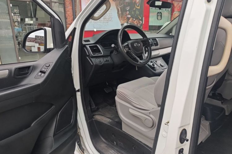 Used SAIC MAXUS G10 2022 2.0T Automatic Smart Enjoyment Version Gasoline 7 Seats Driver Seat