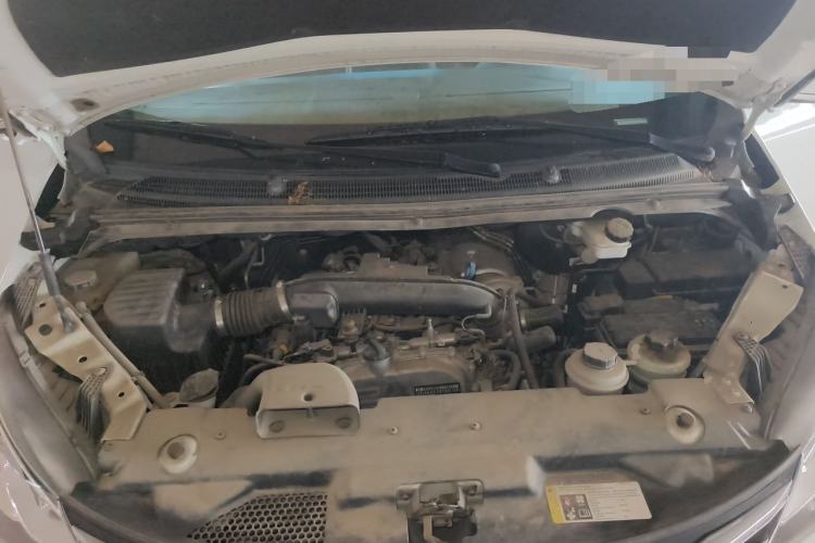 Used SAIC MAXUS G10 2022 2.0T Automatic Smart Enjoyment Version Gasoline 7 Seats Engine Bay