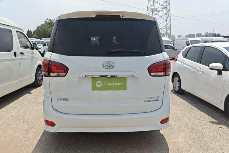 Used SAIC MAXUS G10 2022 2.0T Automatic Elite Edition Gasoline 7-Seater Exterior 4